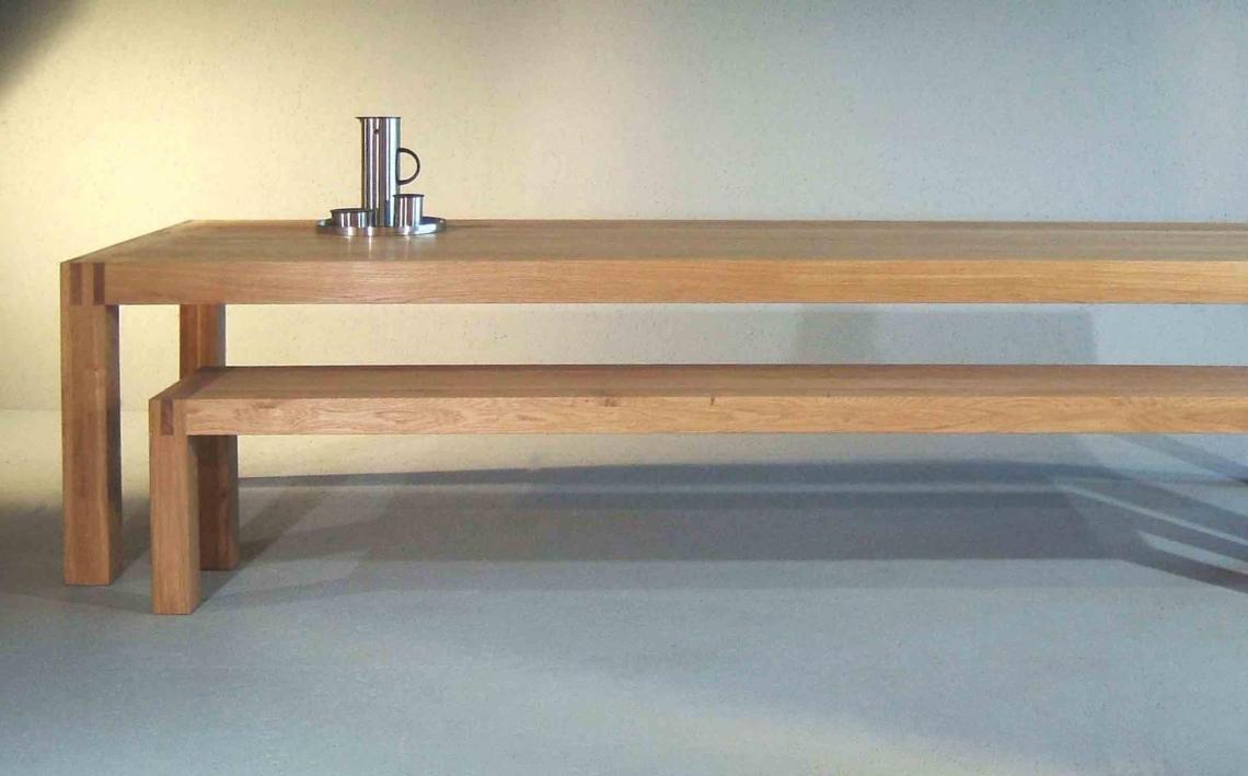 moderne tijdloze vergadertafel eiken met zitbanken